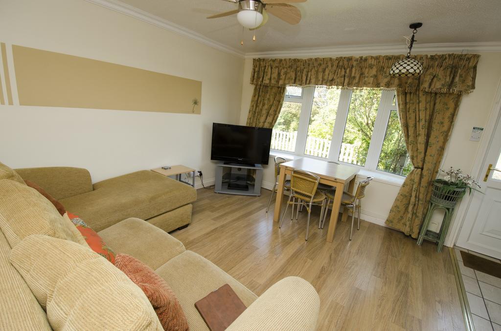 Watermouth Lodges Ilfracombe Szoba fotó
